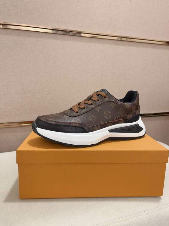 Picture of Louis Vuitton Shoes _SKULVsz38-46jyh053517625
